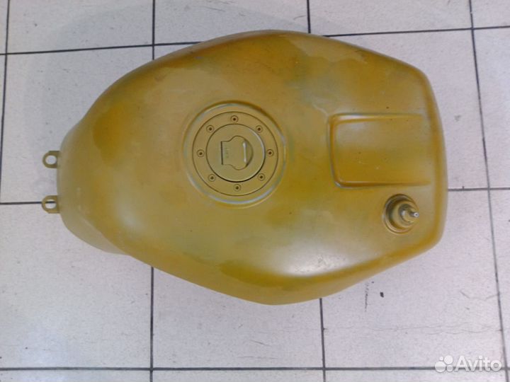 Бензобак Suzuki GSX-R 1100P 1992г