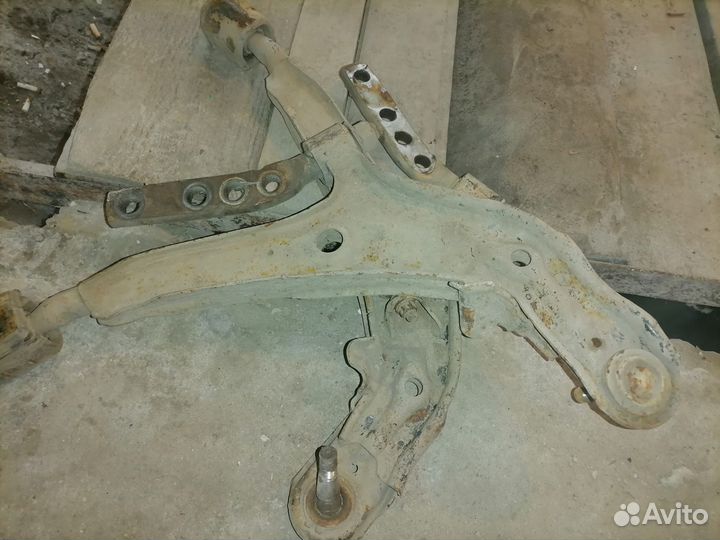 Рычаг suzuki vitara