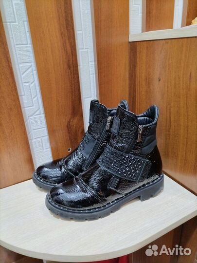 Ботинки р. 37