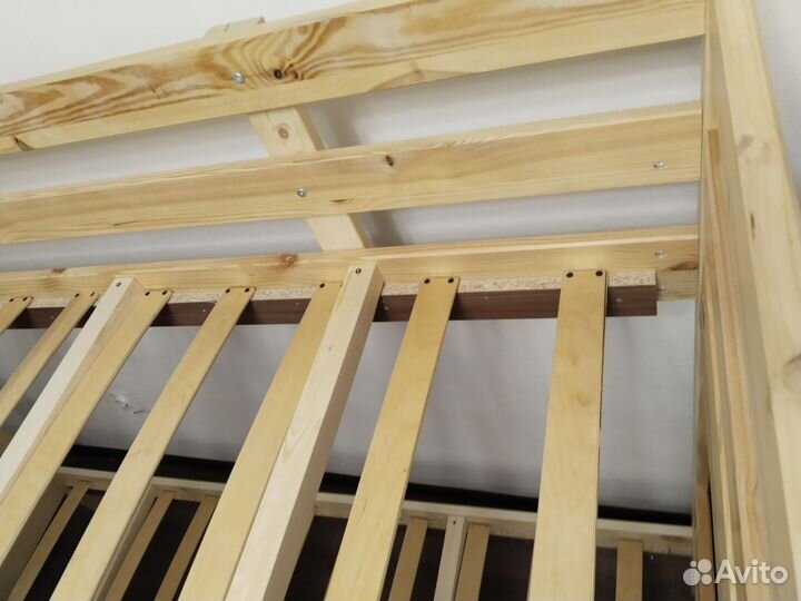 Двухъярусная кровать бу+матрац