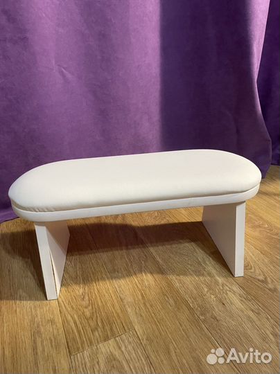 Маникюрная подставка для рук