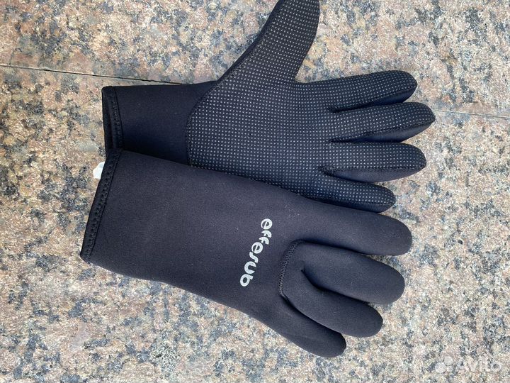 Перчатки для подводной охоты и дайвинга