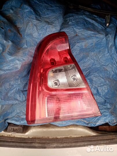 Задний фонарь левый на логан