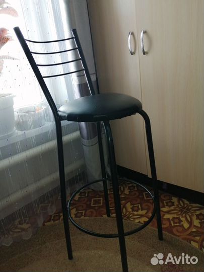 Стул барный