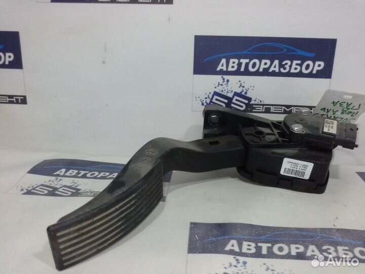 Педаль газа Hyundai Solaris