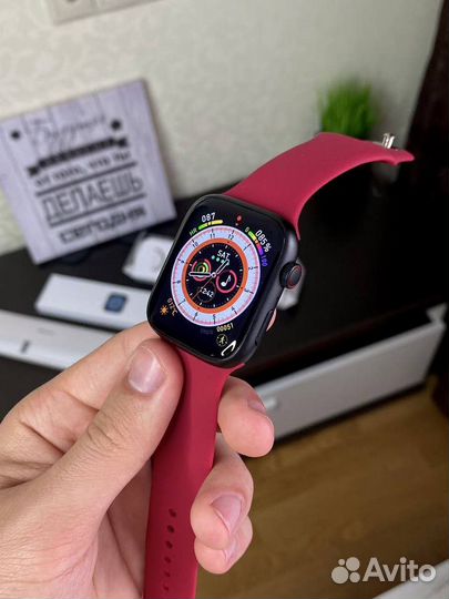 Apple Watch Series 8 (2023)