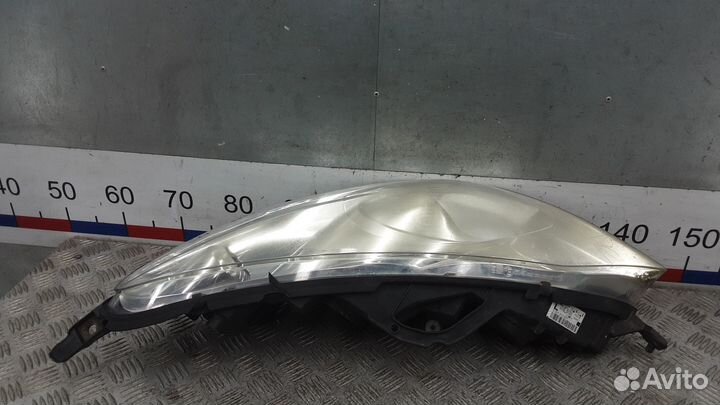 Фара Peugeot 407 (2004-2010)