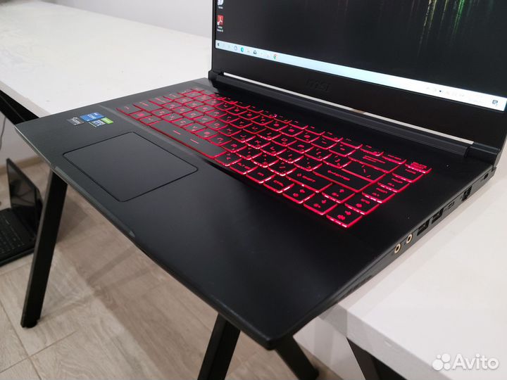 Игровой ноутбук MSI Full HD 144Гц I5-Gen11/RTX3050