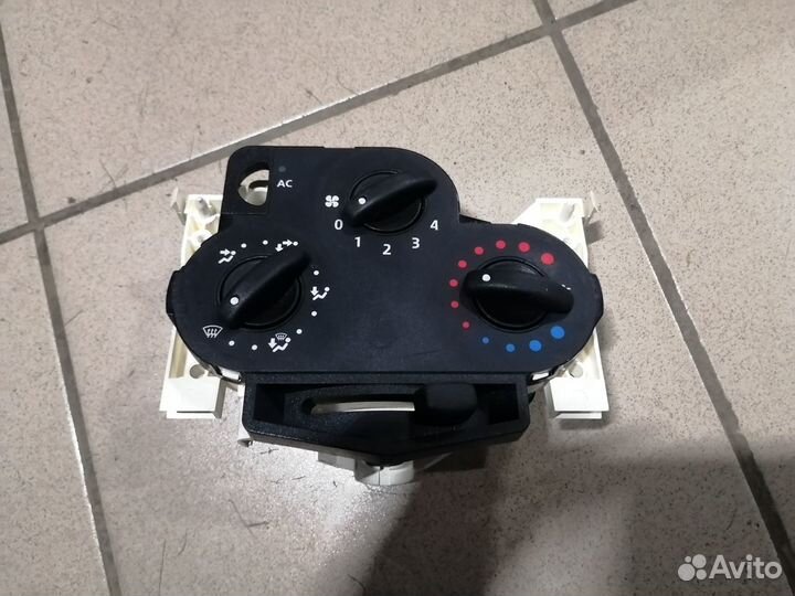 Блок управления печки Рено Логан. Б/У. Оригинал