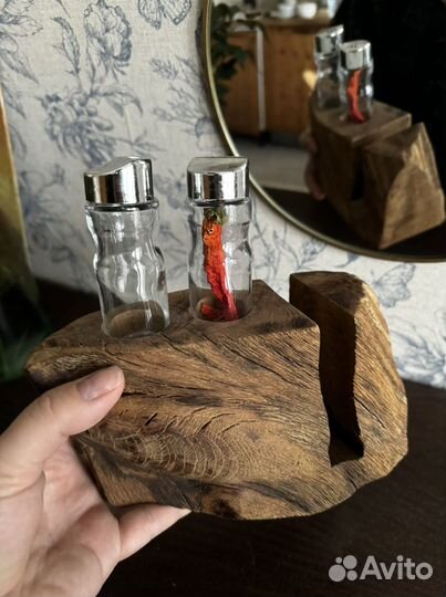 Салфетница с солонкой и перечницей