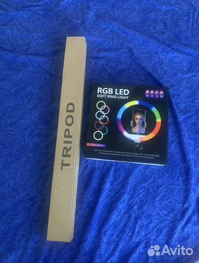 Кольцевая лампа 26 см со штативом