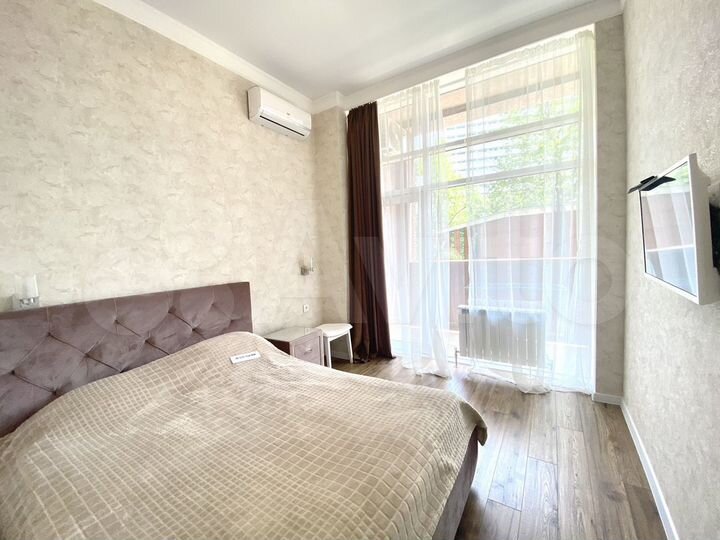 2-к. квартира, 78 м², 2/13 эт.