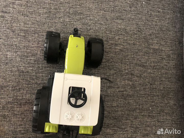 Трактор игрушки