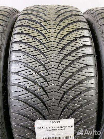 Goodyear Vector 4Seasons Gen-2 225/55 R17