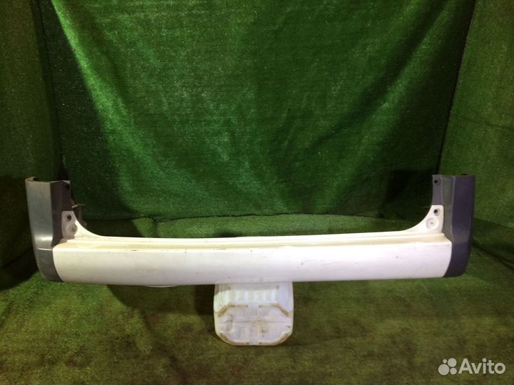 Бампер задний Honda Stepwgn RF3RF4 Белыйцарапины