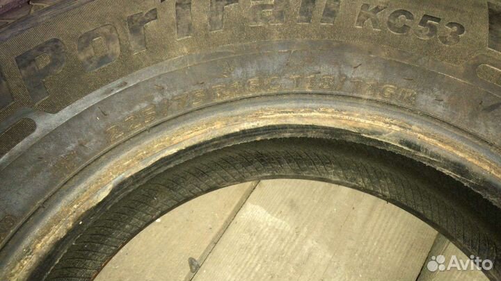 Kumho 225 75 r16C