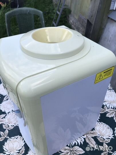 Кулер для воды