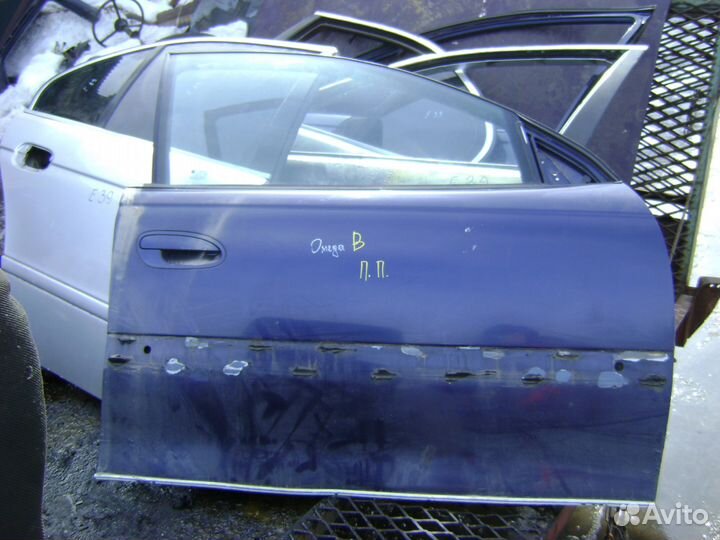 Дверь передняя правая Опель Омега Б выбор цвета