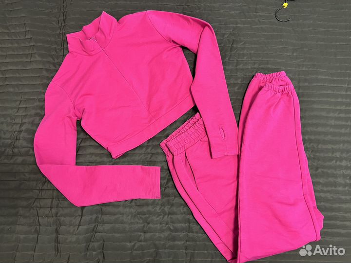 Спортивный костюм жен