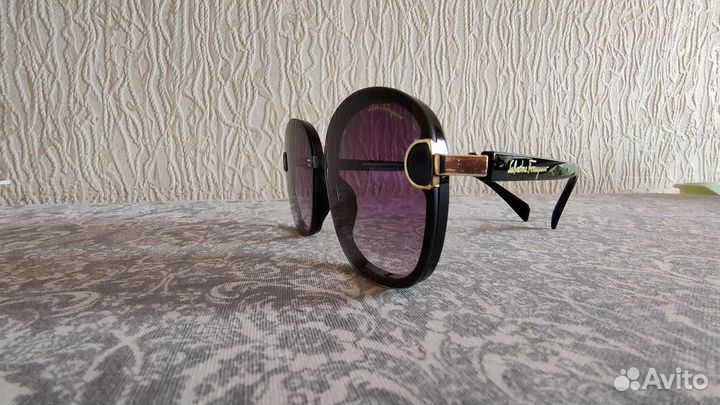Солнцезащитные очки женские брендовые
