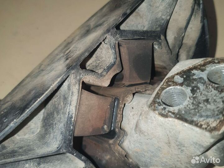 Подушка двигателя правая LADA Vesta Веста