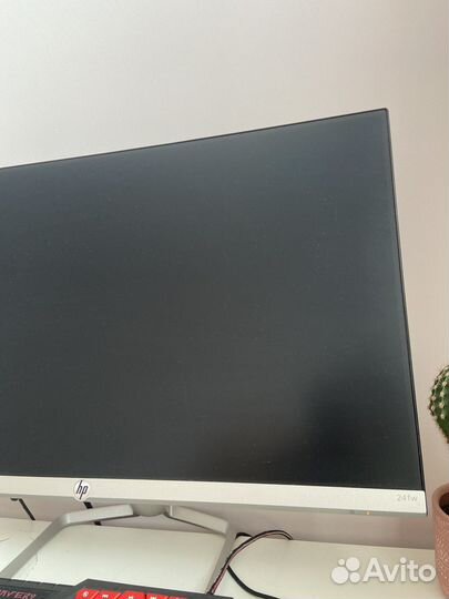 Монитор для компьютера HP 24fw