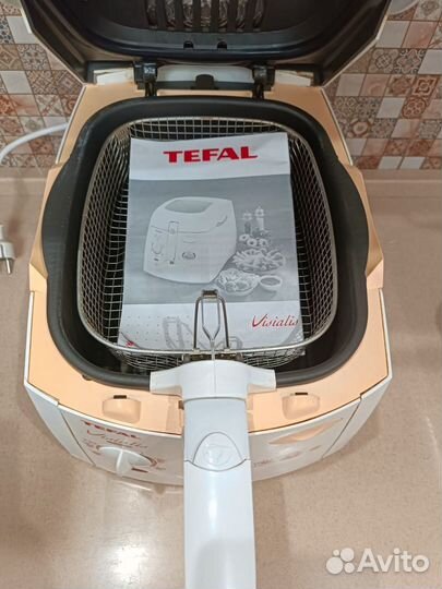Фритюрница Tefal Visialis