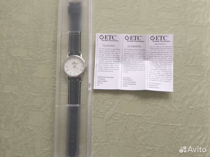 Часы наручные holsten