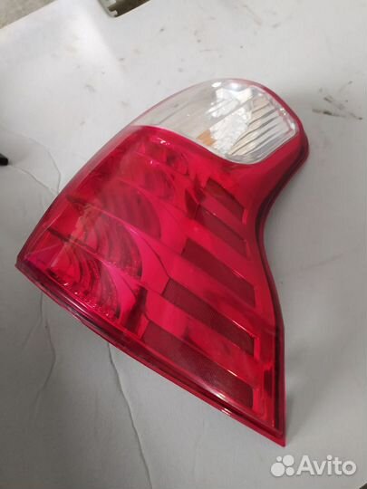 Фонарь задний правый Toyota Land Cruiser Prado (J1