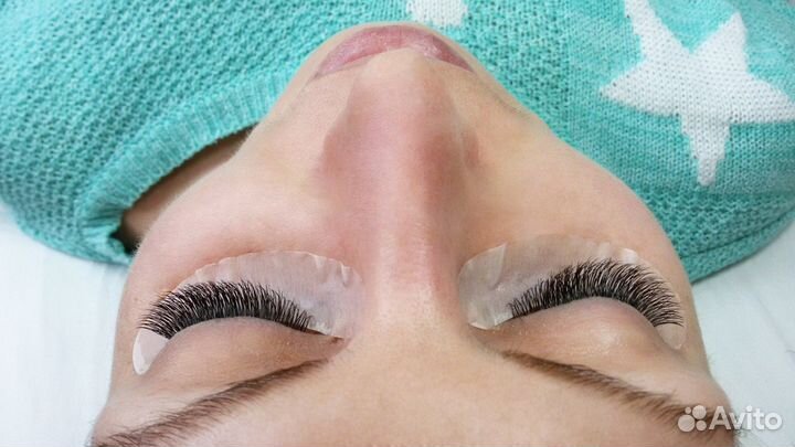 «Вельвет» ресниц, наращивание ресниц, ламинировани