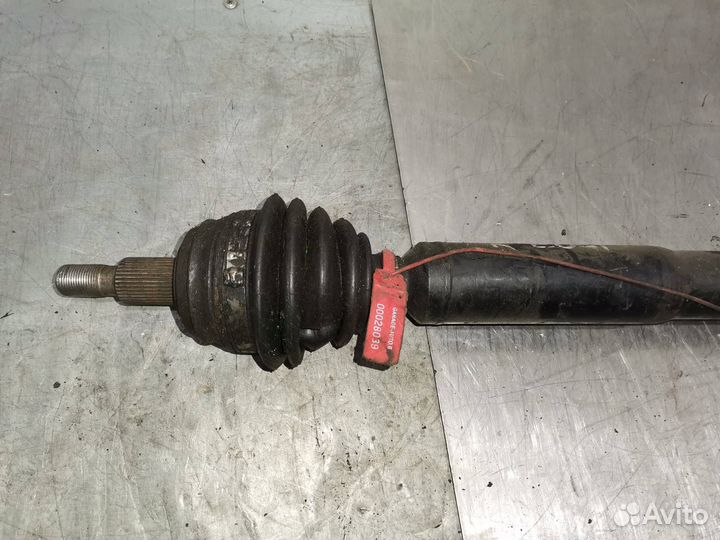Полуось передняя правая Audi A3 8L 1996