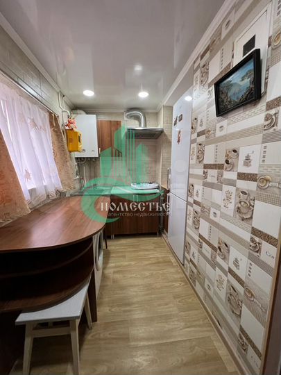 2-к. квартира, 45 м², 1/1 эт.