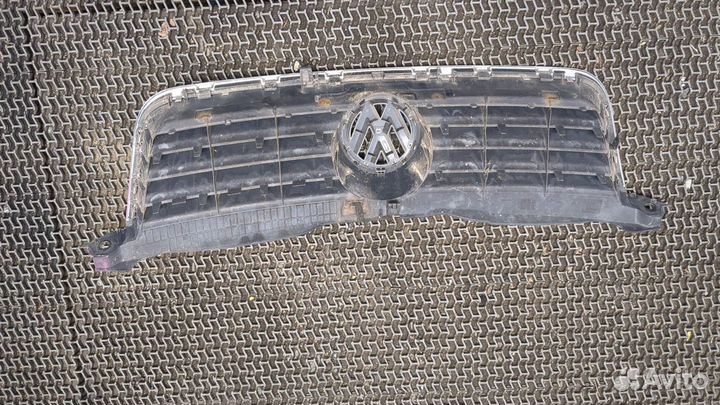 Решетка радиатора Volkswagen Passat 5, 2001