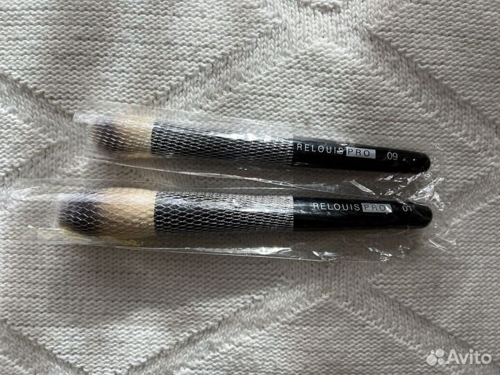 Кисти для макияжа новые Relouis