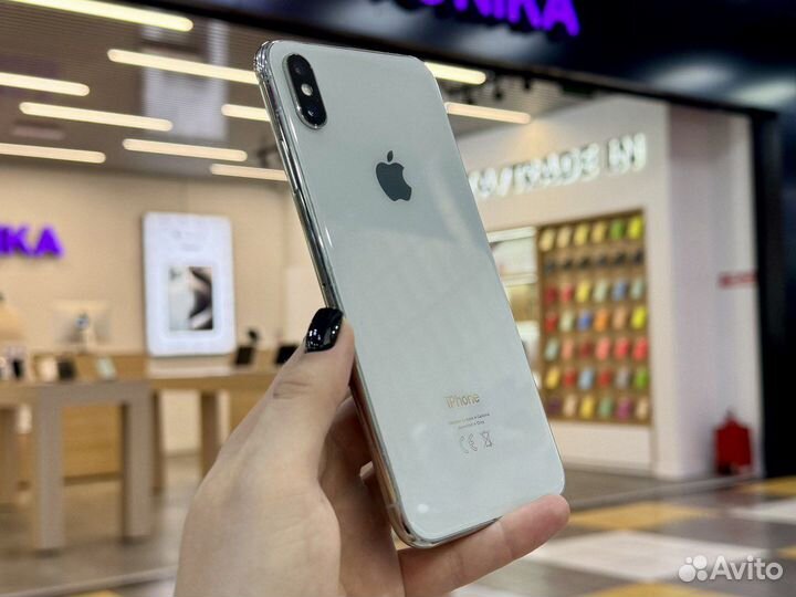 iPhone Xs Max, 64 ГБ