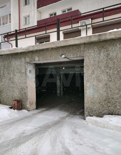 Машиноместо, 14 м²