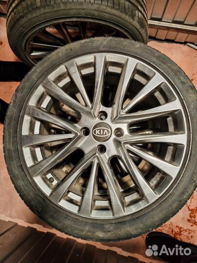 Продам диски с резиной