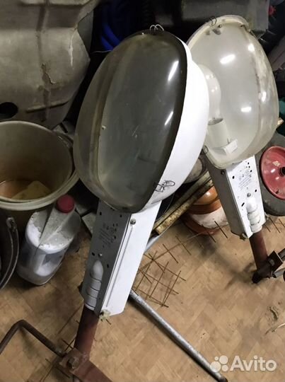 Уличный фонарь