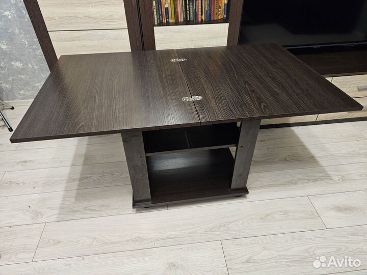 Стол журнальный раздвижной Консул