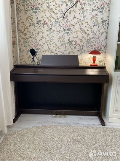 Цифровое фортепиано