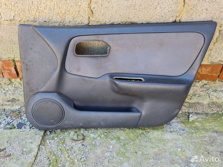 Дверные карты nissan primera p11