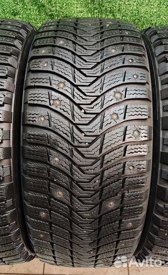 Michelin X-Ice North XIN3 225/45 R18 и 255/40 R18