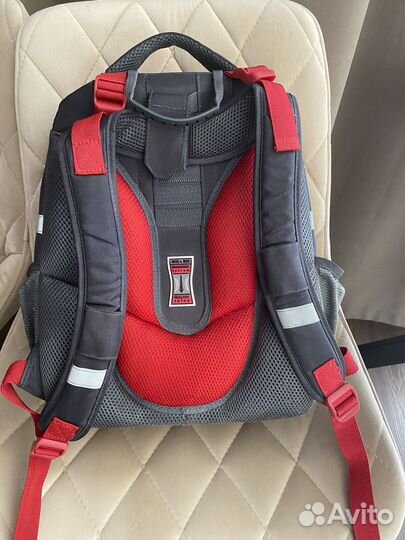 Школьный рюкзак