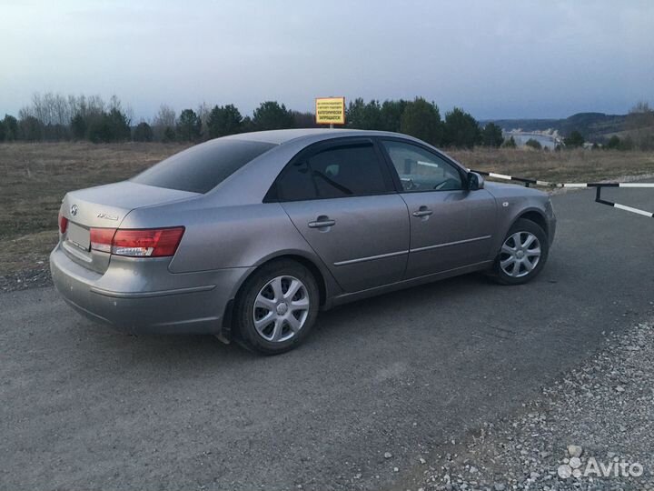 Hyundai Sonata 2.0 AT, 2010, 300 000 км