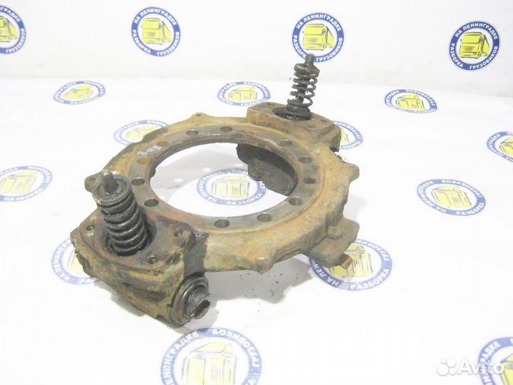 Механизм разжимной задний 1698584 12 отверстий vol