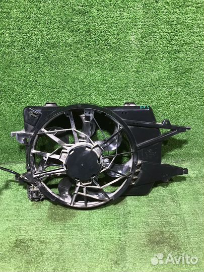 Вентилятор радиатора диффузор Ford Focus 1