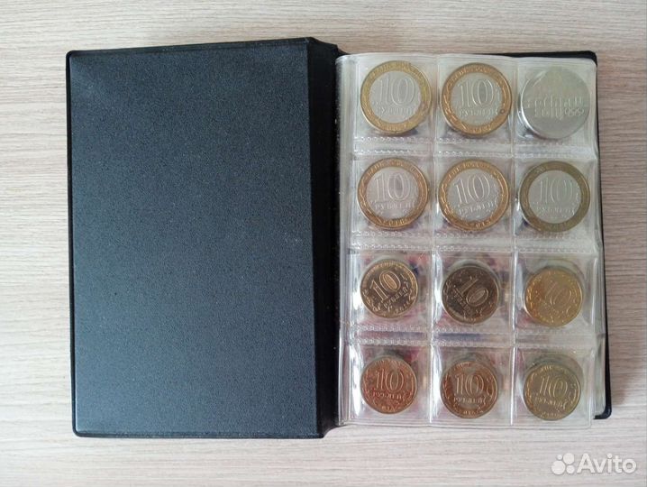 Юбилейные монеты России