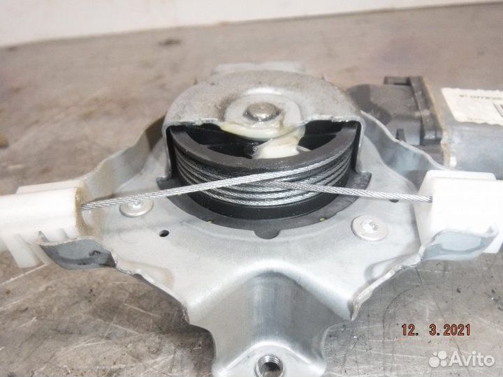 Стеклоподъемник задний левый Nissan Qashqai J10