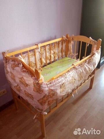 Детская кроватка