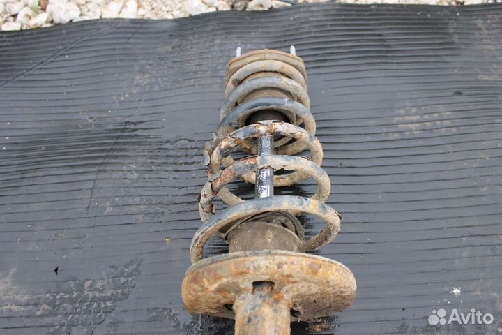 Lexus RX 300 1 Стойки задние пара (4wd)